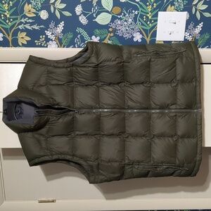 Eddie Bauer Goose Down Puffer Vest